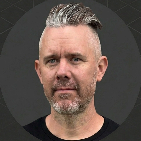 Thomas Medard - holder AI workshop til marketingteams i danske virksomheder